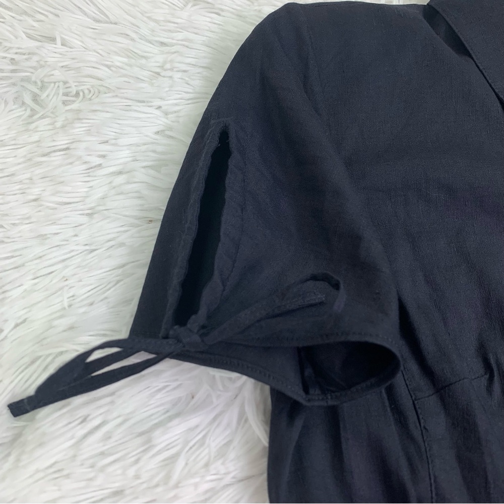 Theory short sleeve linen blend shirt Dress‎ in black button front - Picture 9 of 14